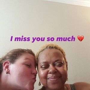 Meet your Posher, Lizzy